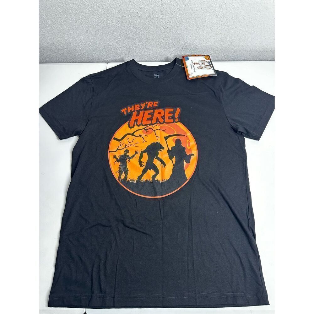 NWT WinWin They’re Here Unisex Graphic T-shirt Size L Cotton Blend Dark Gray